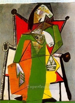 Mujer sentada en un sillón 3 1941 cubista Pablo Picasso Pinturas al óleo